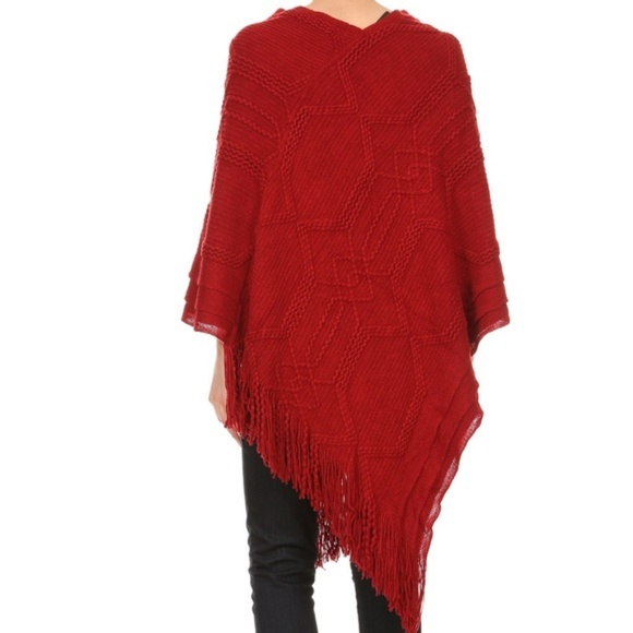 NEW Women's Solid Red Maroon Fringed Poncho - Picture 4 of 4